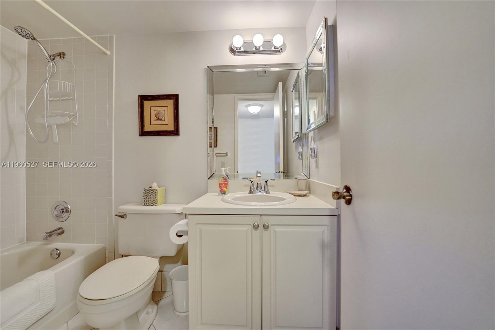 CYPRESS BEND CONDOMINIUM - Residential