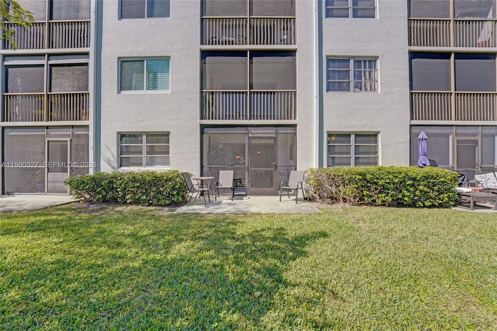 CYPRESS BEND CONDOMINIUM - Residential