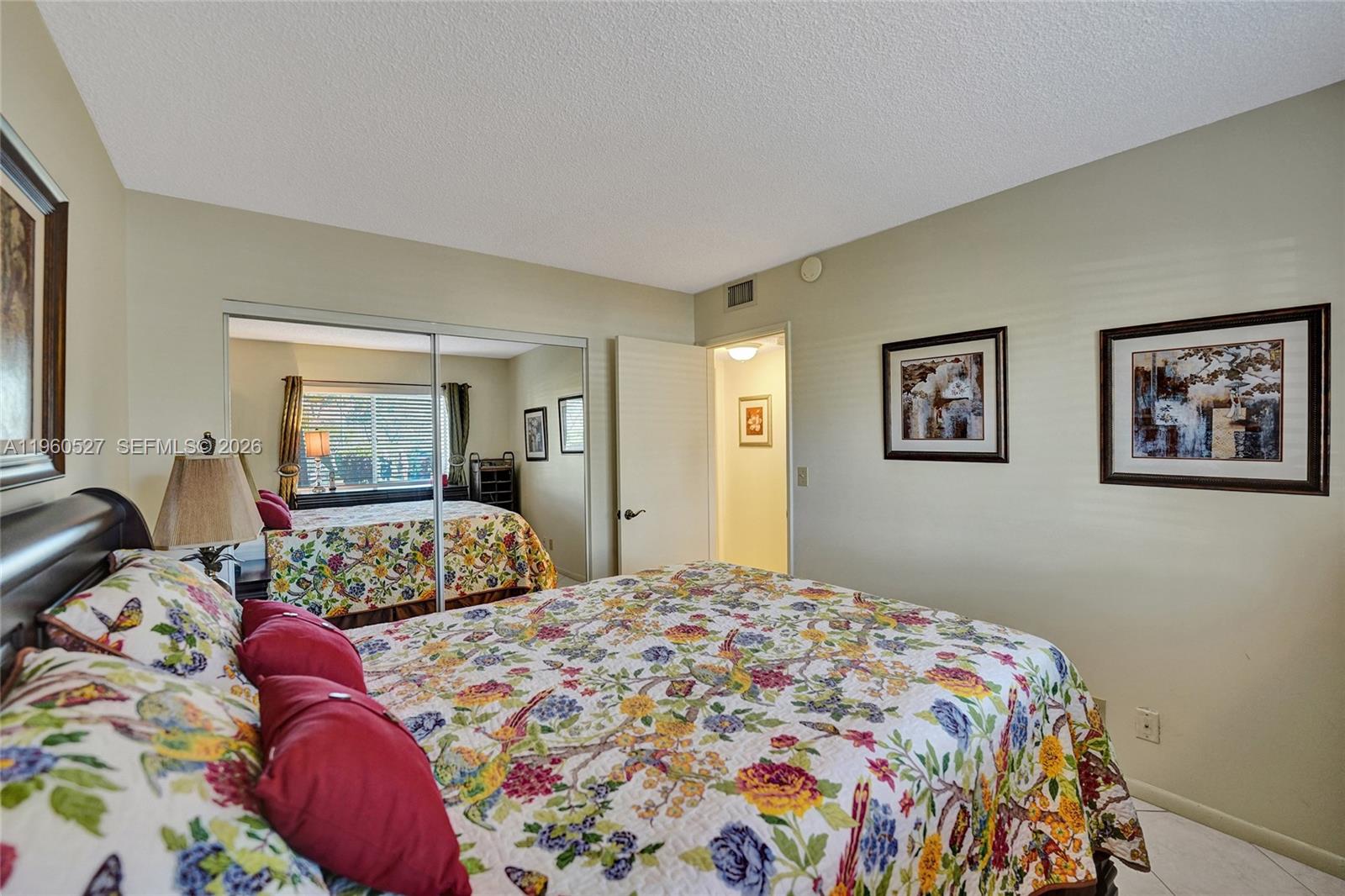 CYPRESS BEND CONDOMINIUM - Residential