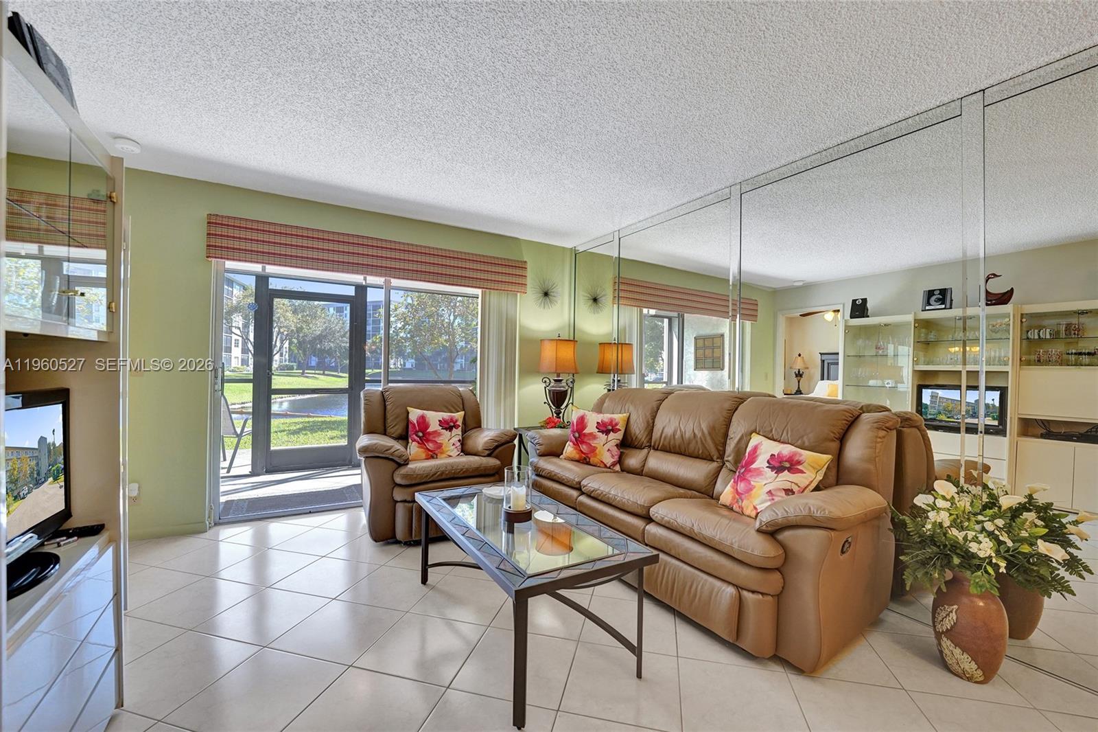 CYPRESS BEND CONDOMINIUM - Residential