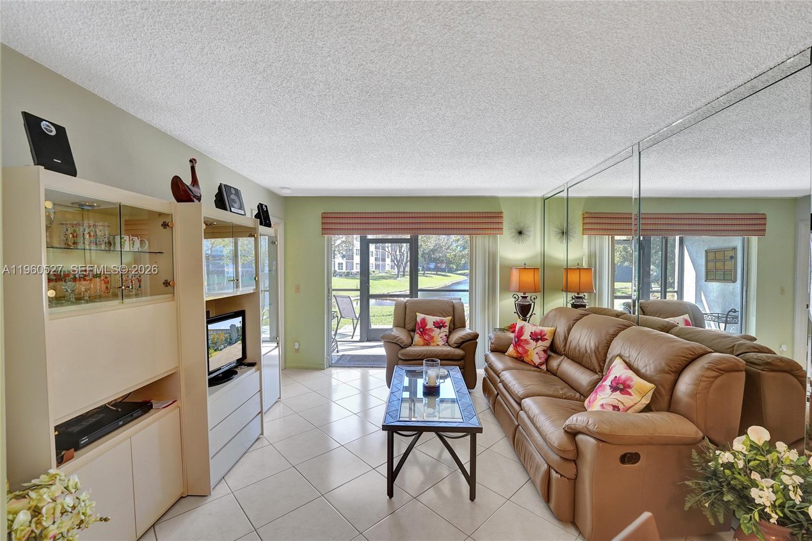 CYPRESS BEND CONDOMINIUM - Residential