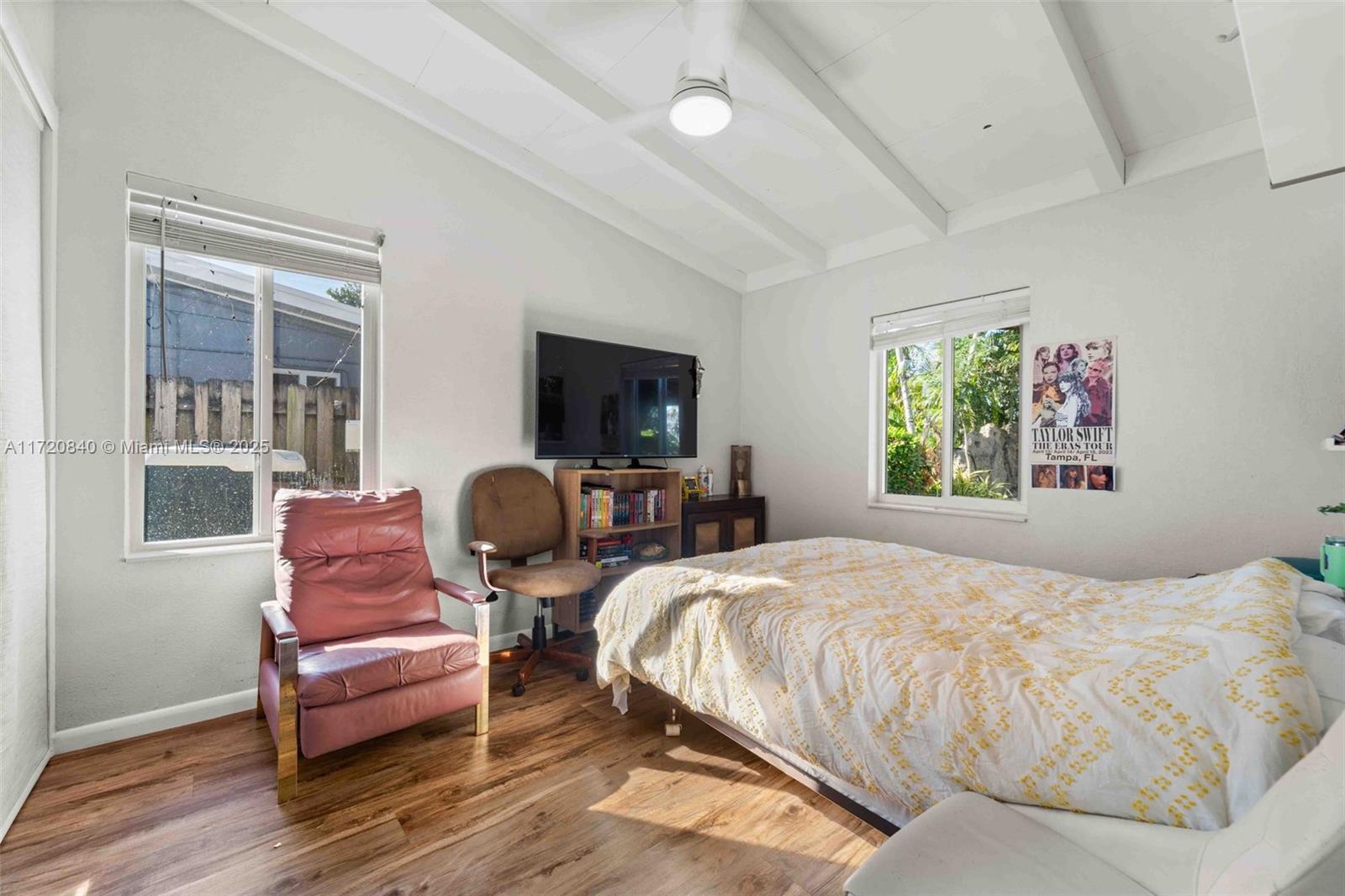 LAUDERDALE ISLES NO 2 - Residential