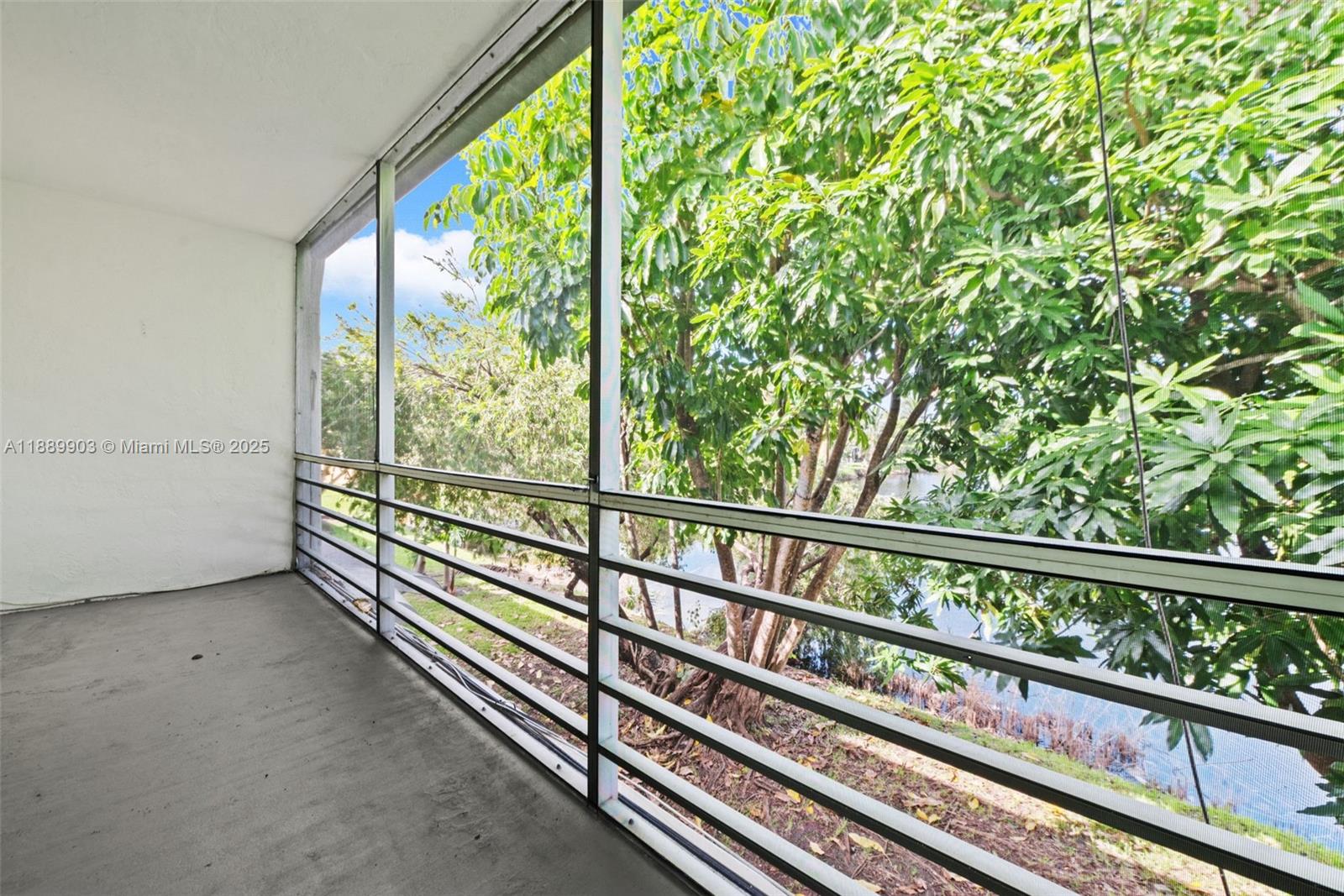 RO-MONT SOUTH CONDO K - Residential Lease