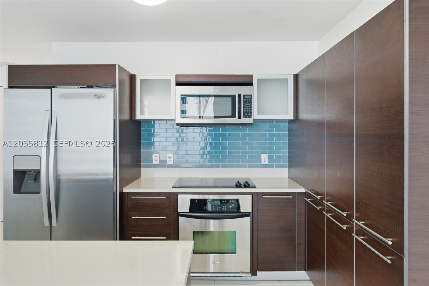 1900 N Bayshore Dr 2207