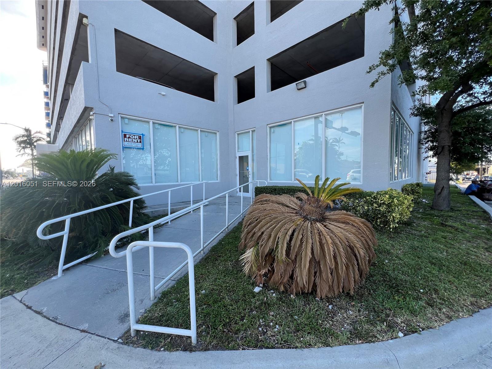 2217 NW 7th St 2