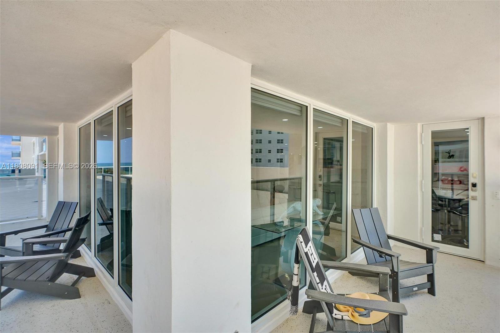 AQUARIUS CONDO - Residential
