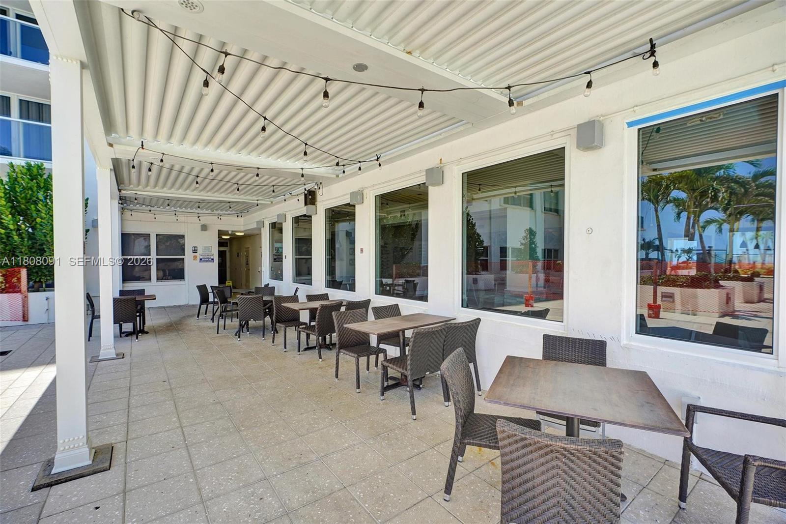 AQUARIUS CONDO - Residential