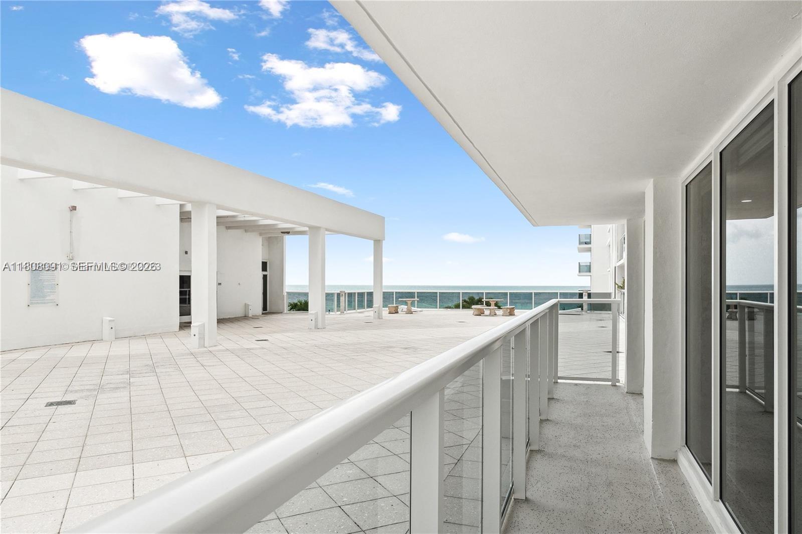 AQUARIUS CONDO - Residential