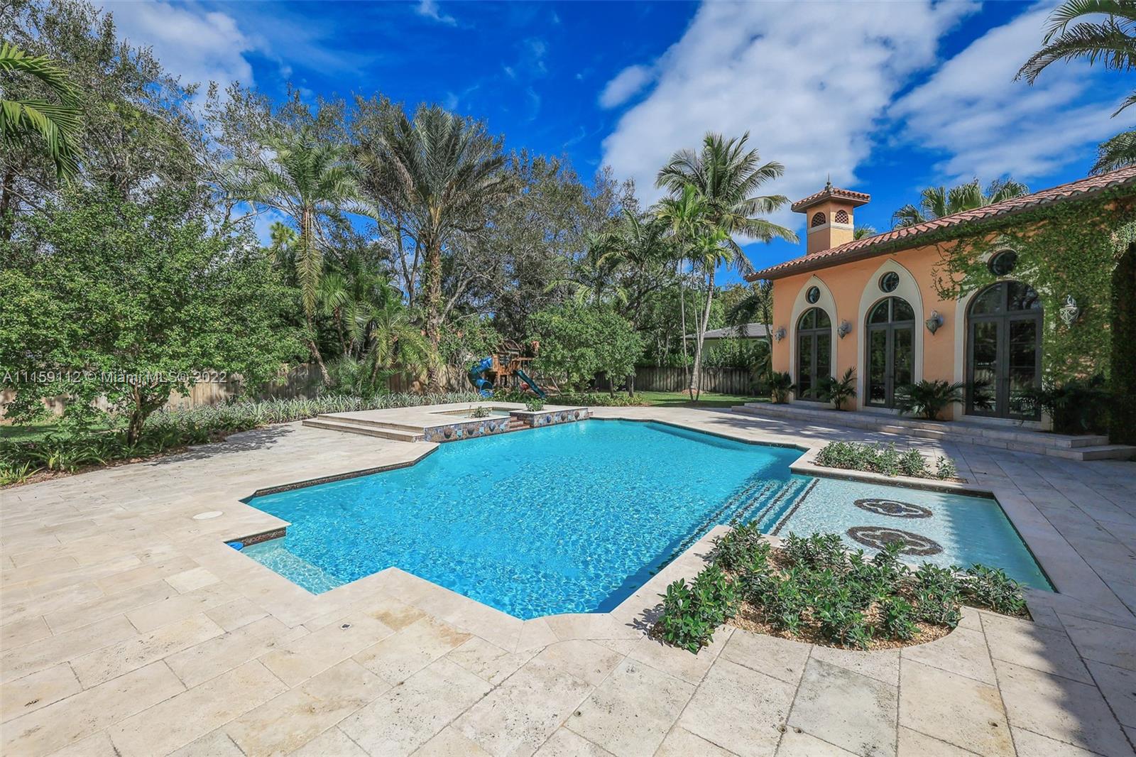 SUNILAND ESTATES 1ST ADDN - Residential