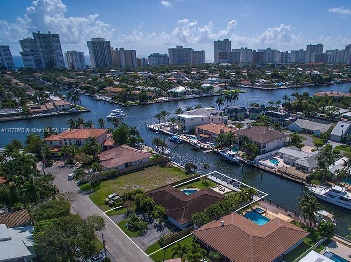 CORAL RIDGE COUNTRY CLUB - Residential