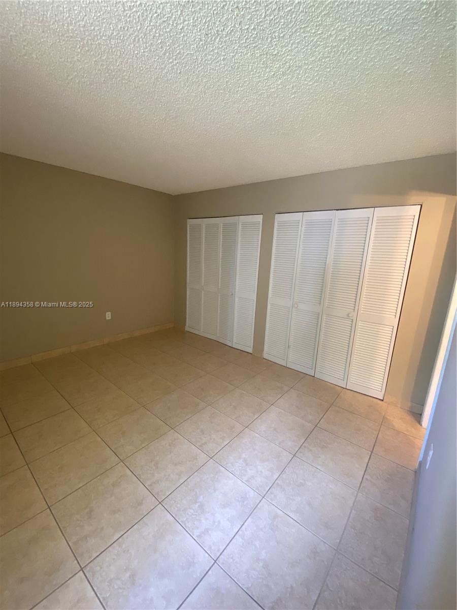 VERSAILLE GARDENS I CONDO - Residential Lease