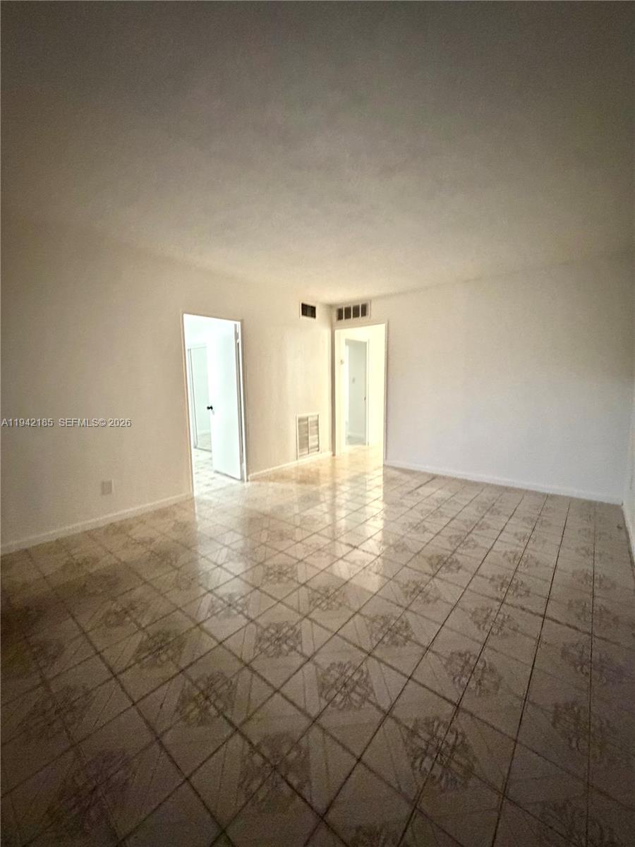 HIALEAH 13TH ADDN AMD PL - Residential Lease