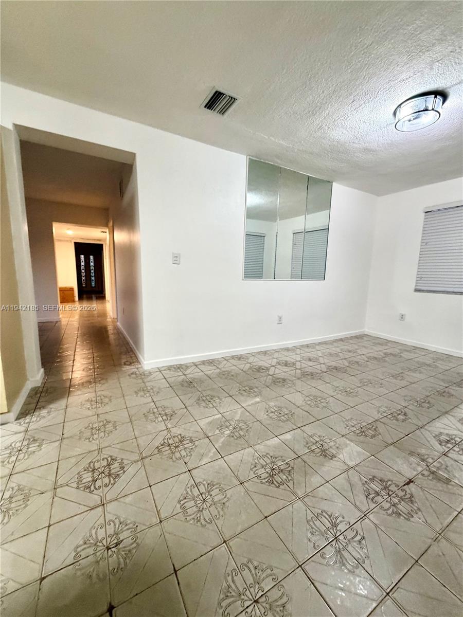 HIALEAH 13TH ADDN AMD PL - Residential Lease