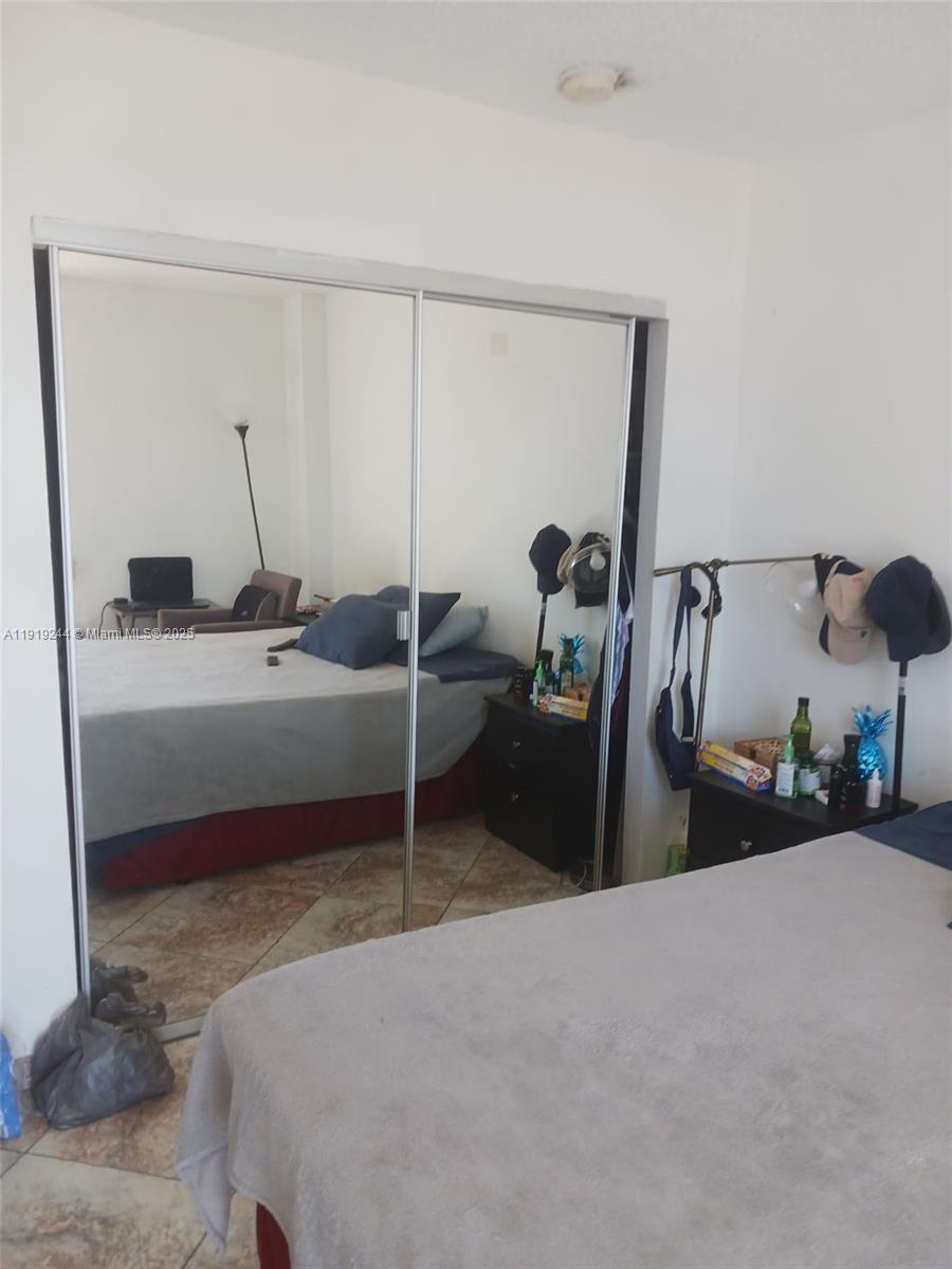 FLAMENCO CONDO TOWER I - Residential