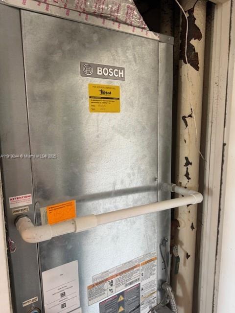 FLAMENCO CONDO TOWER I - Residential