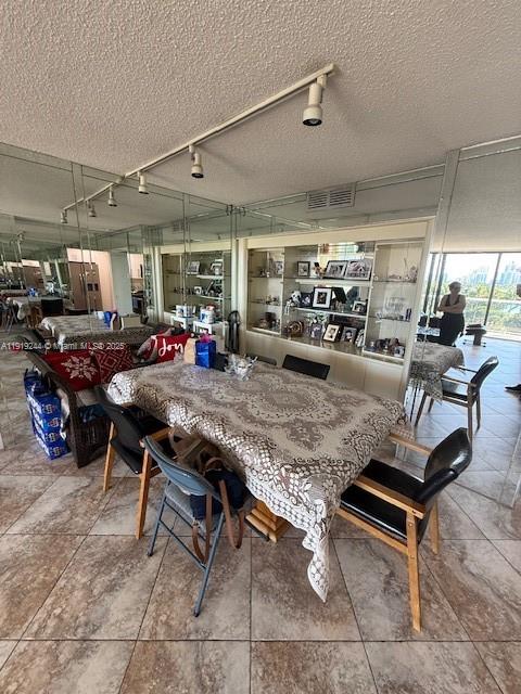 FLAMENCO CONDO TOWER I - Residential