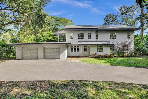 A home in Biscayne Park