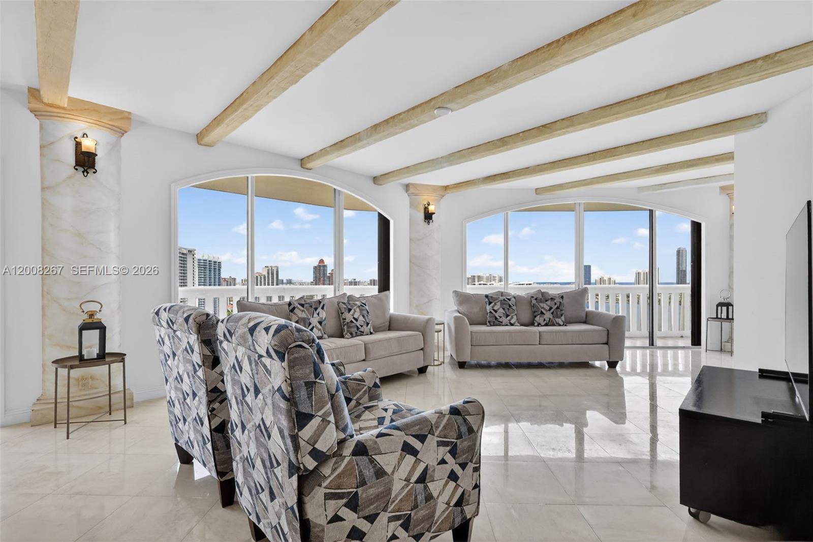 3000 Island Blvd 2305