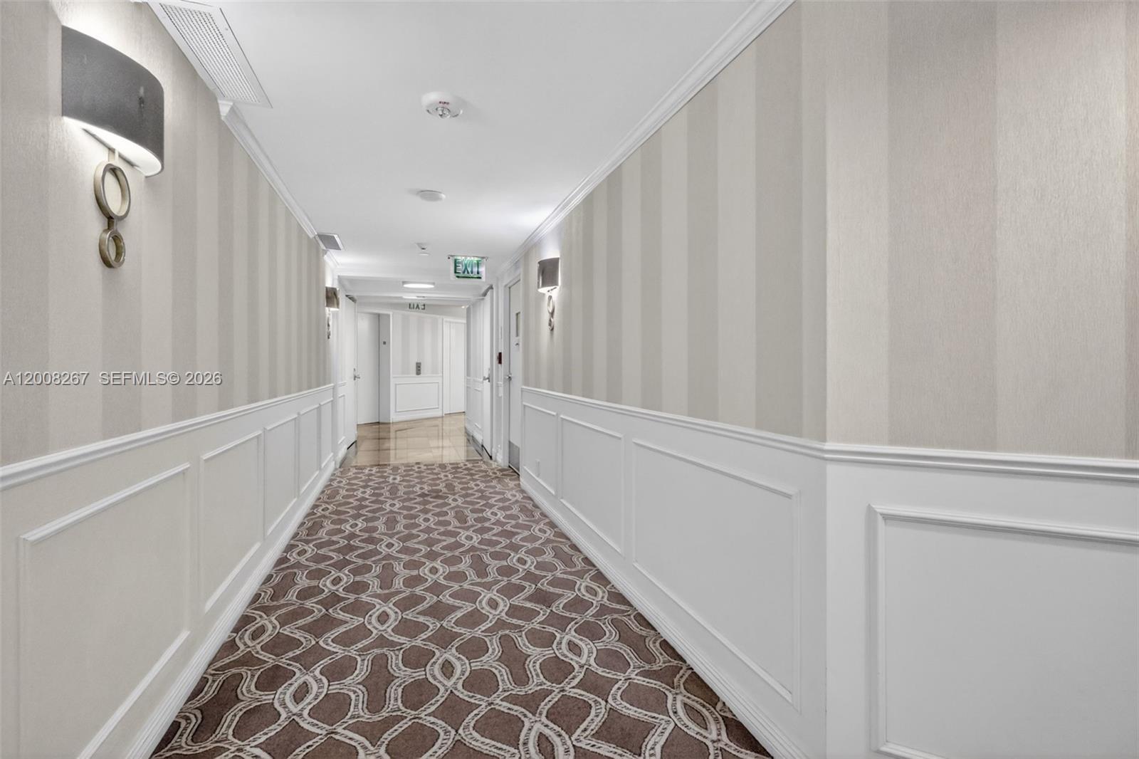 3000 Island Blvd 2305