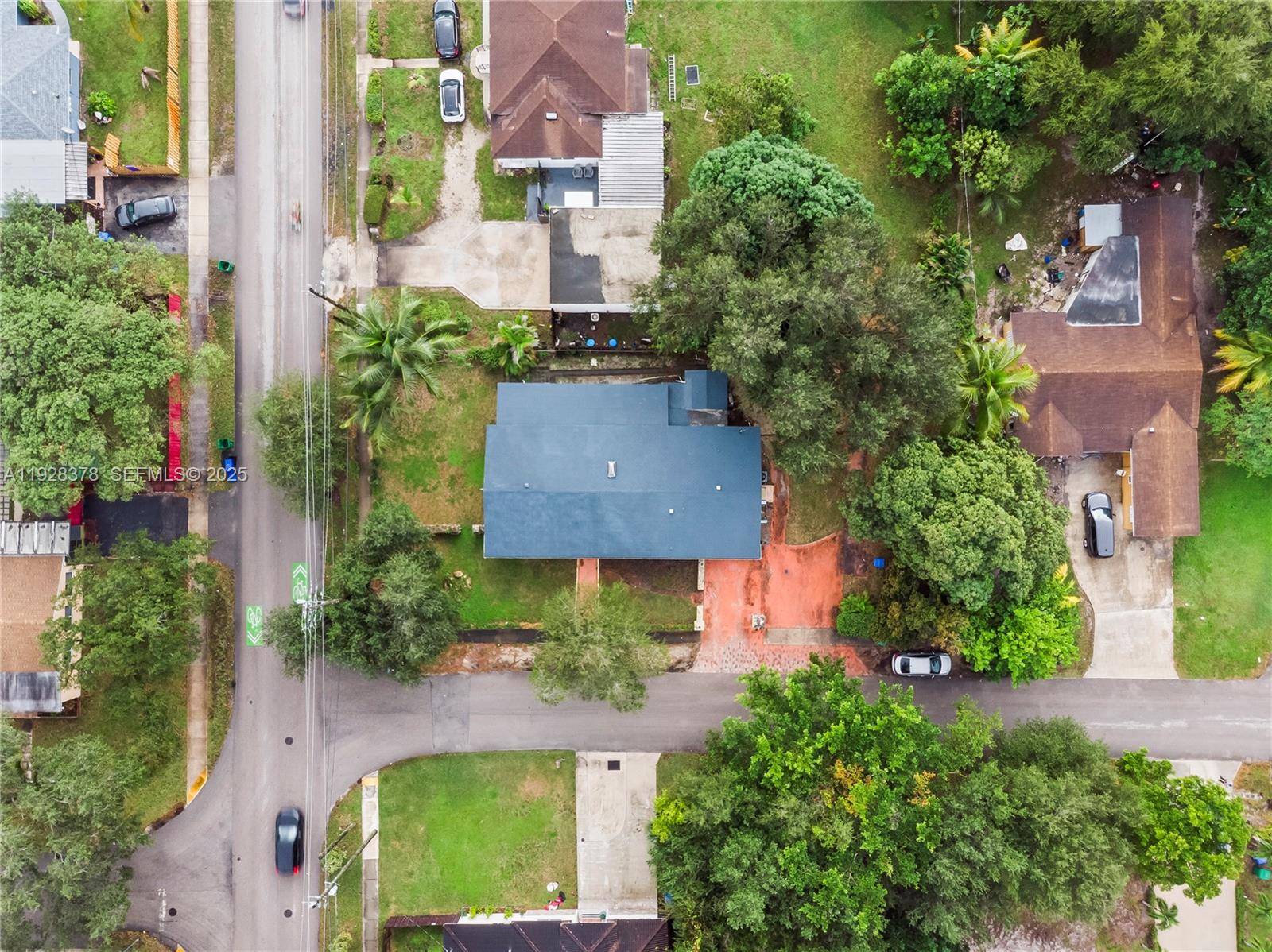 MIAMI GARDENS ESTATES SEC - Residential