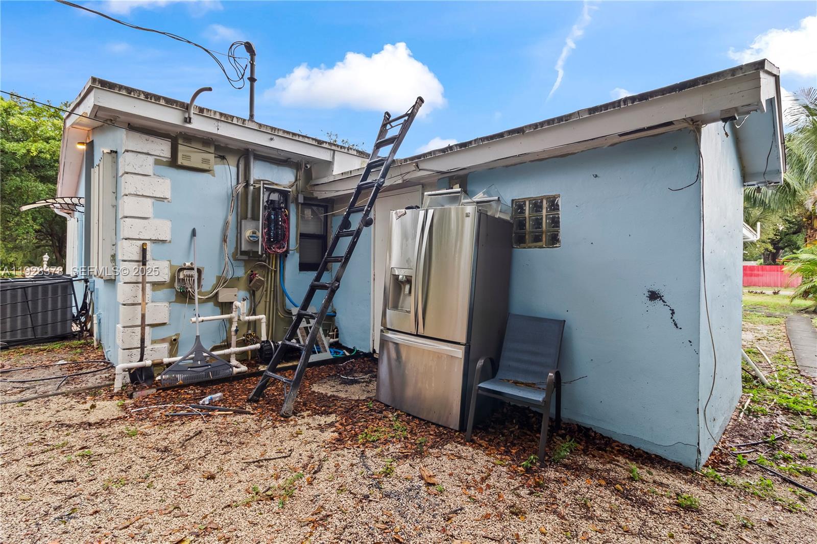 MIAMI GARDENS ESTATES SEC - Residential