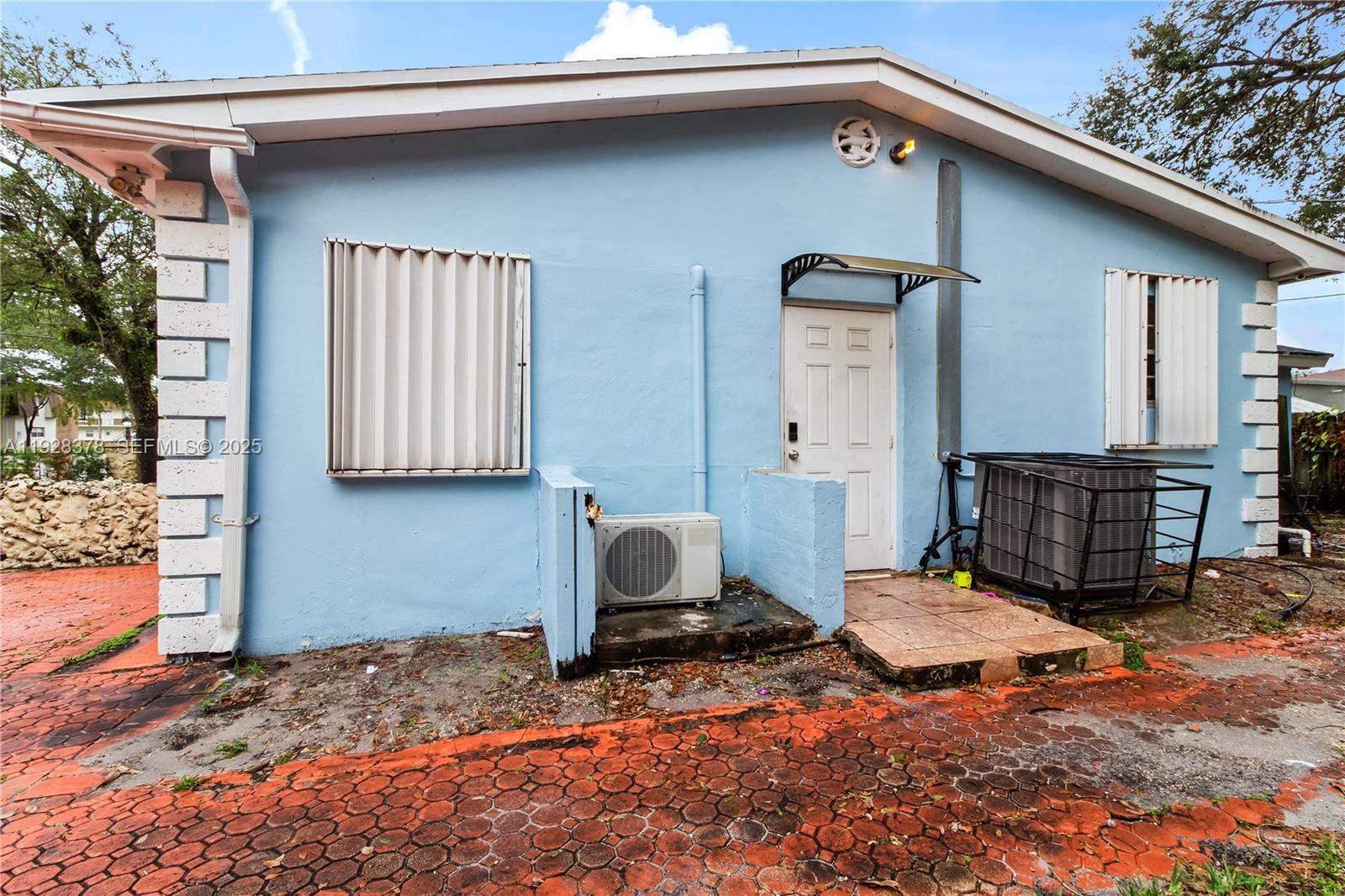 MIAMI GARDENS ESTATES SEC - Residential