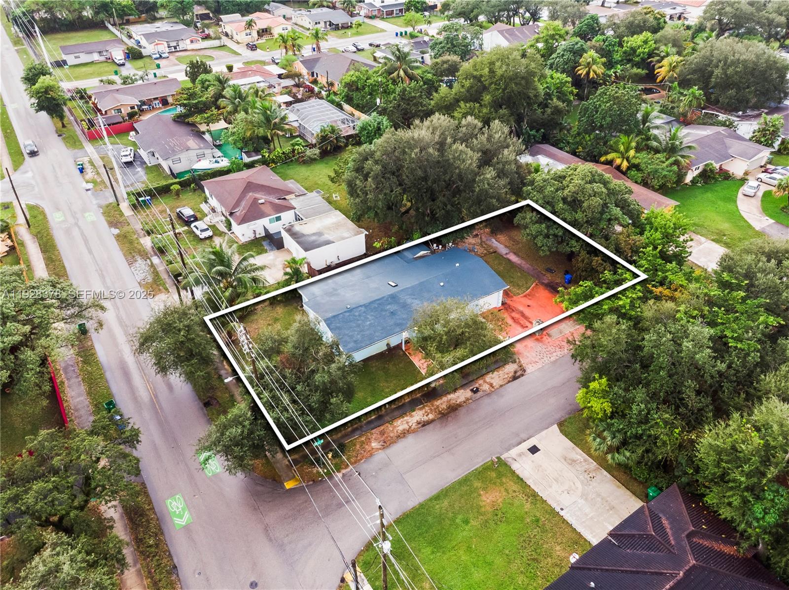 MIAMI GARDENS ESTATES SEC - Residential