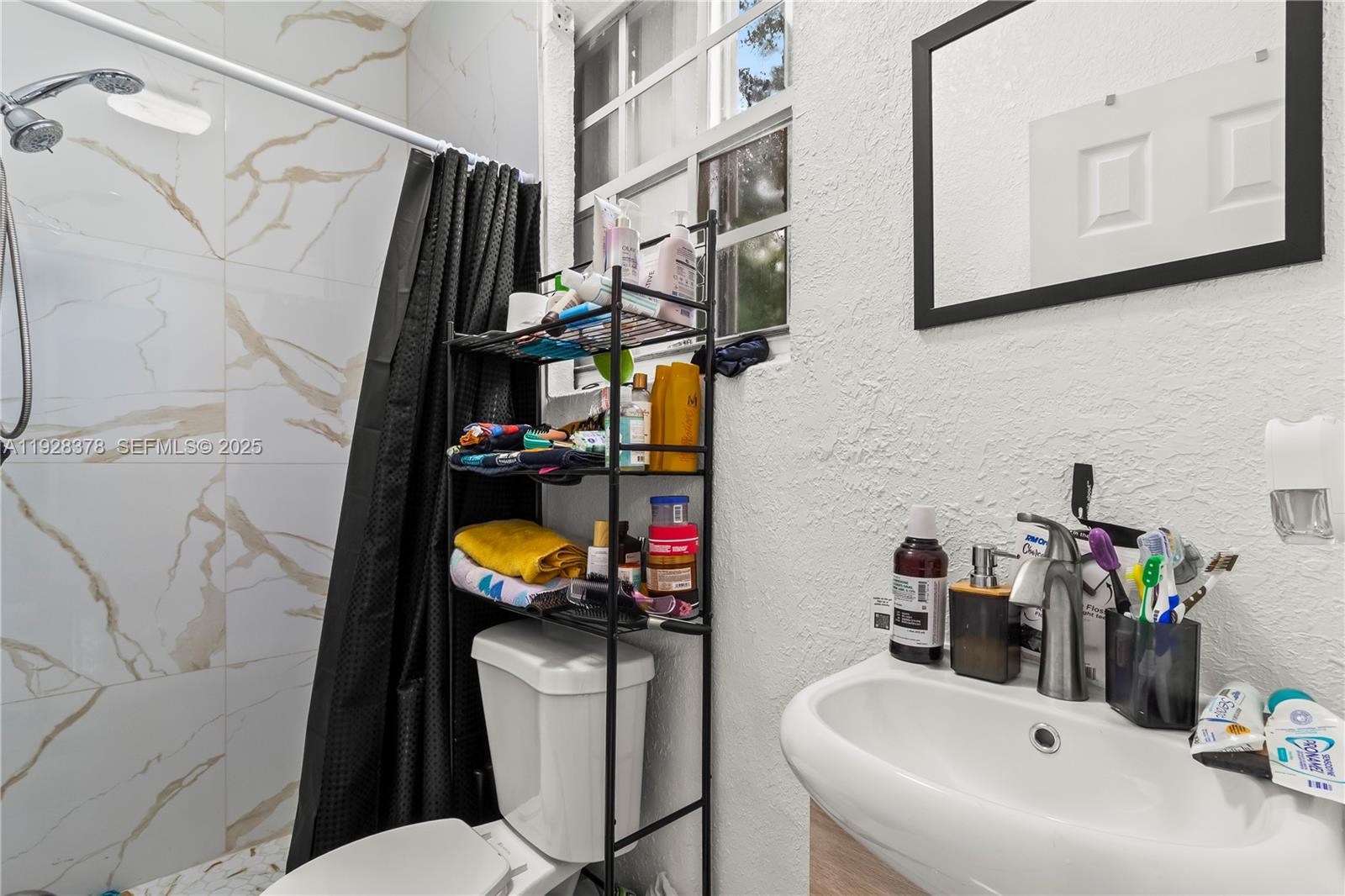 MIAMI GARDENS ESTATES SEC - Residential