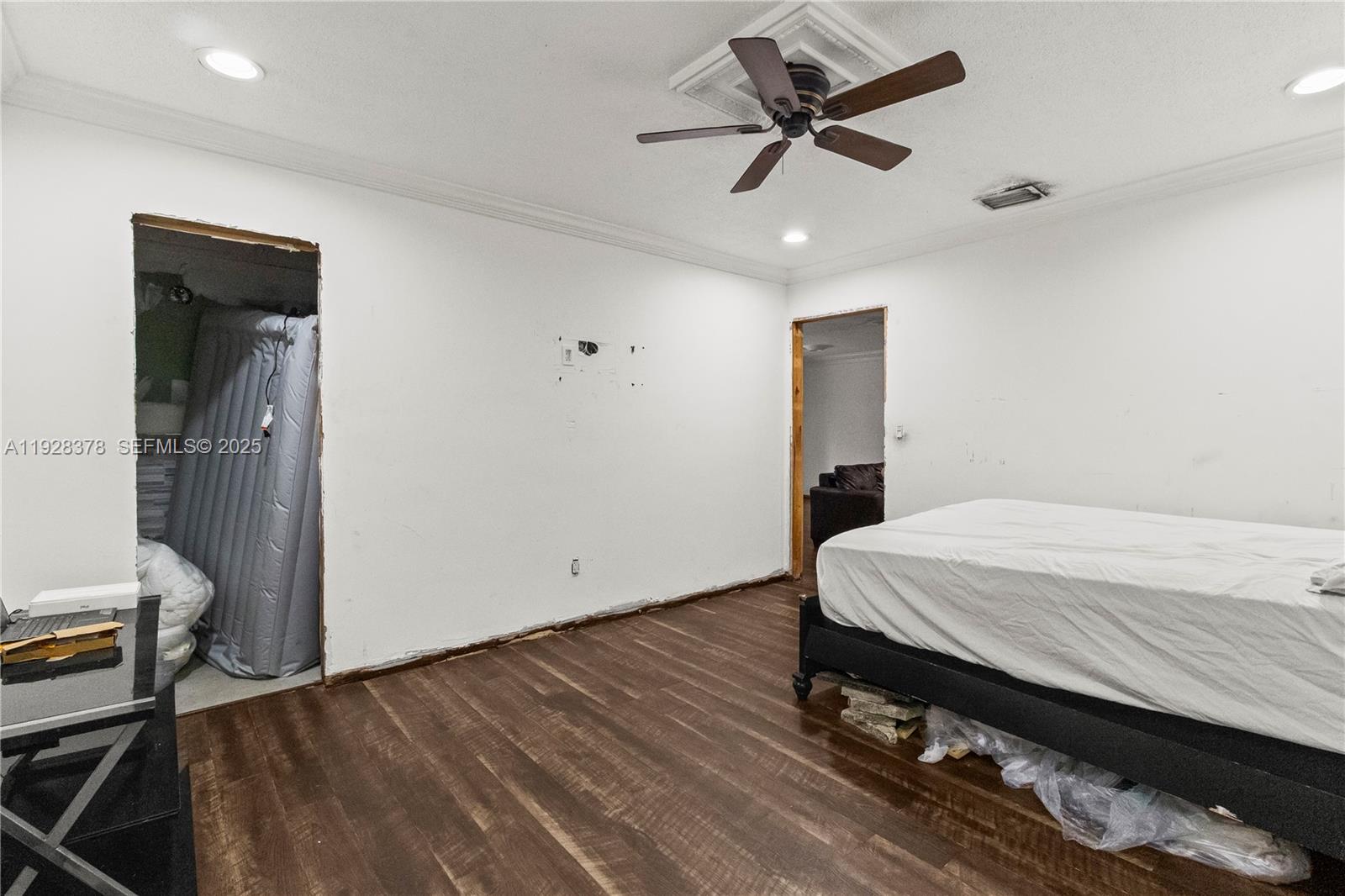 MIAMI GARDENS ESTATES SEC - Residential