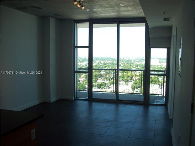 FOUR MIDTOWN MIAMI CONDO - Residential