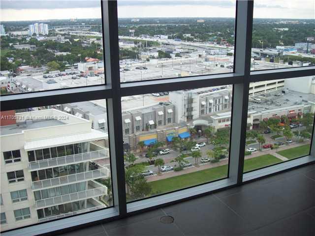 3301 NE 1st Ave H1705