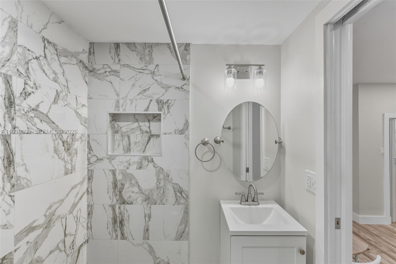 AILEEN-SUSAN - Residential Lease