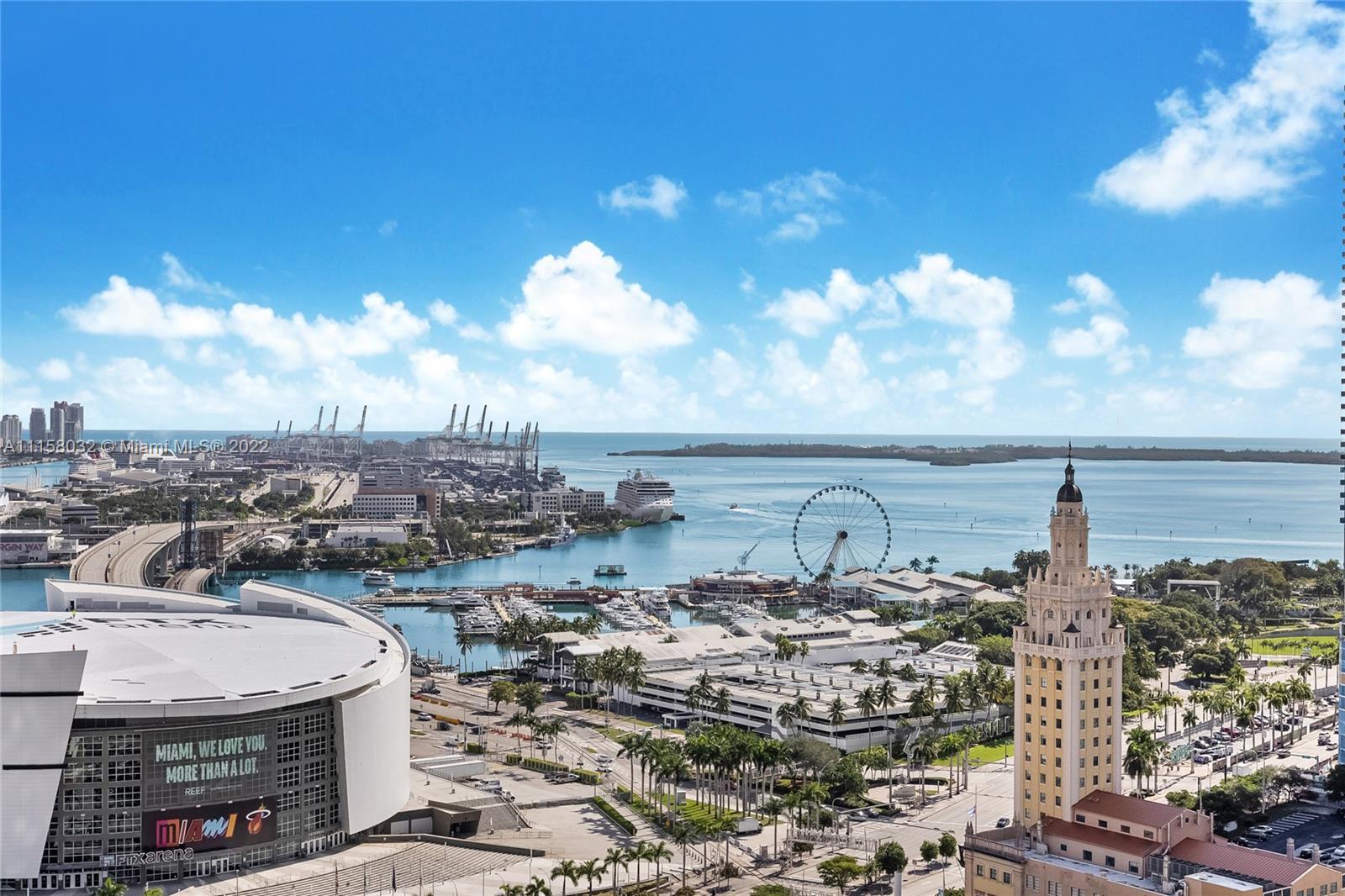 PARAMOUNT MIAMI WORLDCENT - Residential Lease