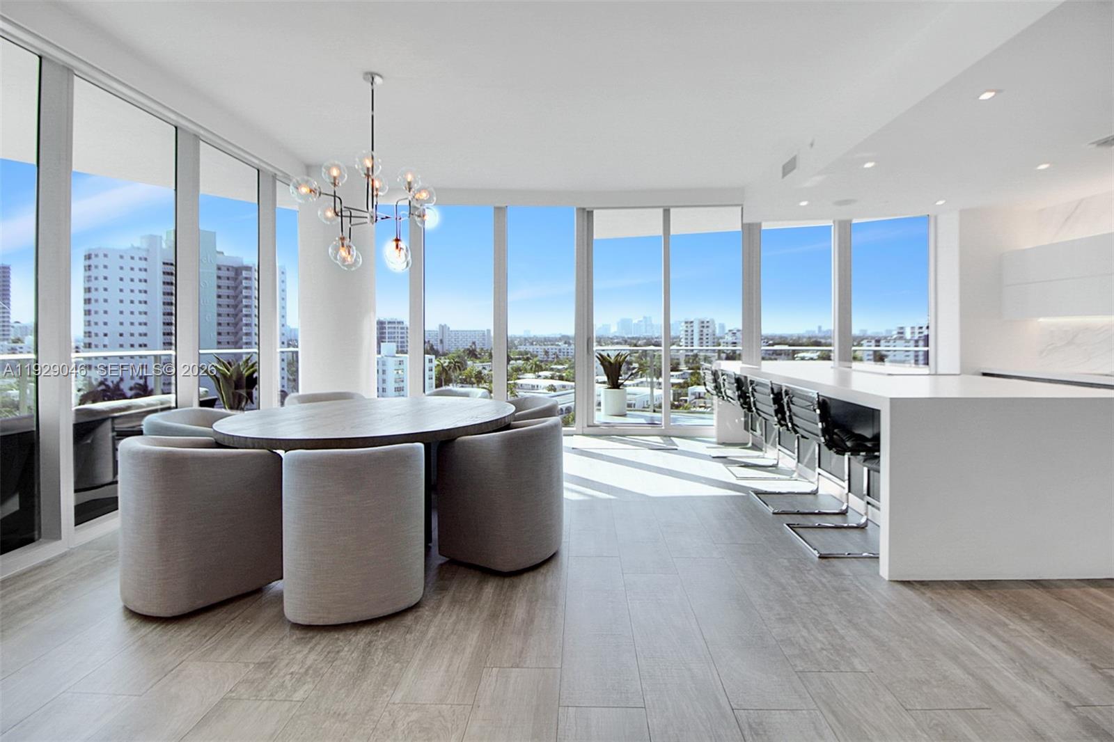 PARAMOUNT FT LAUDERDALE C - Residential