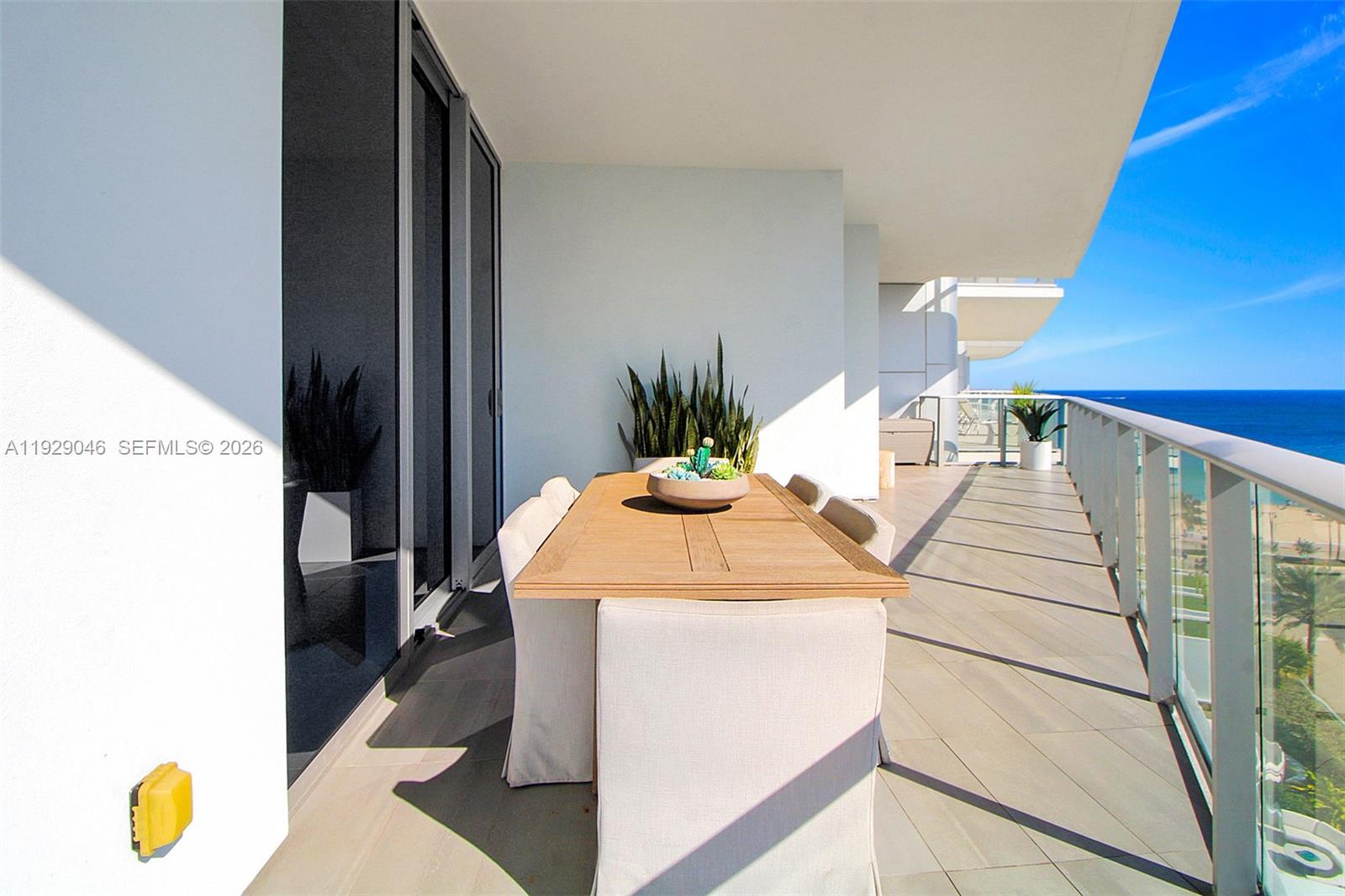 PARAMOUNT FT LAUDERDALE C - Residential