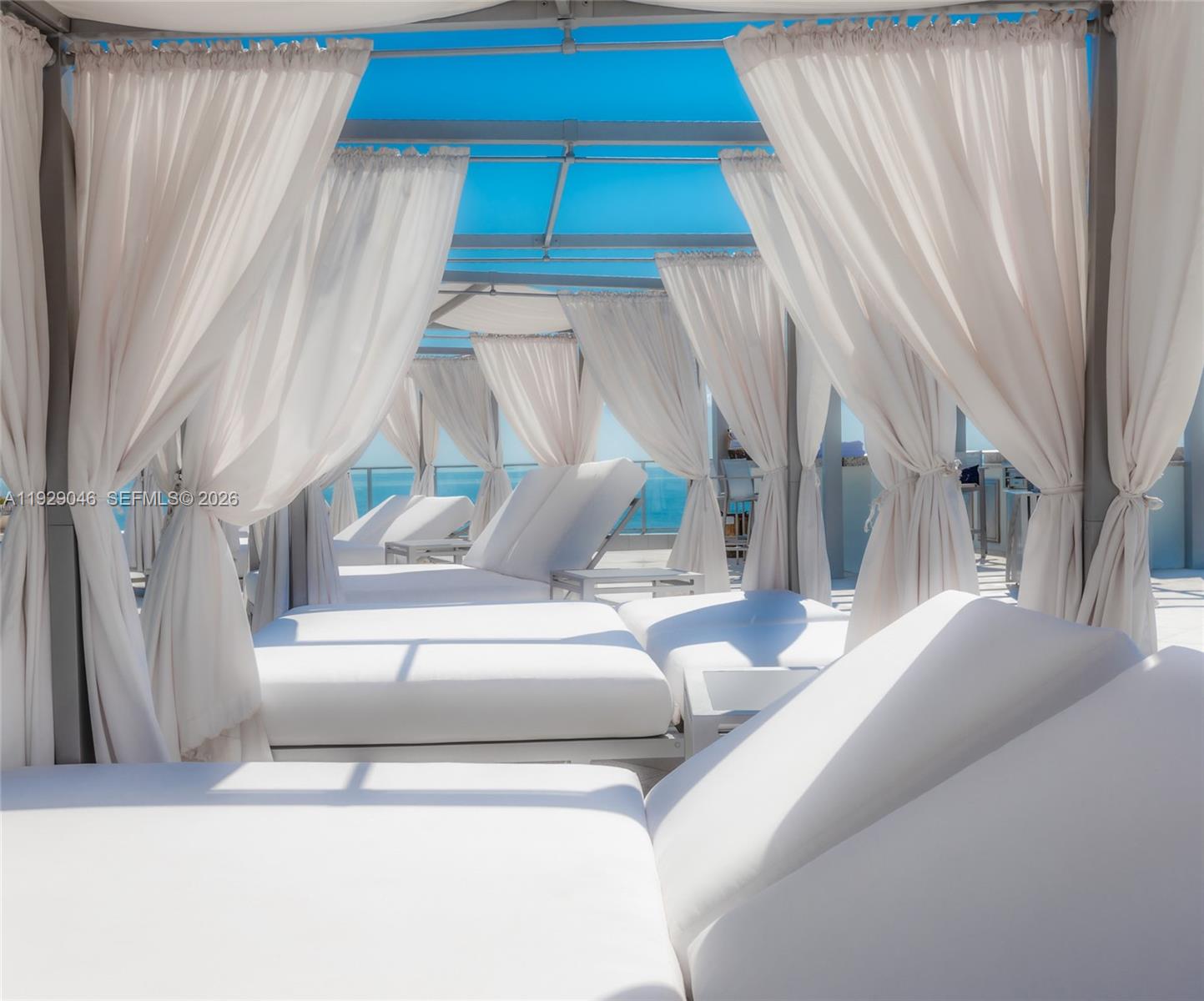 PARAMOUNT FT LAUDERDALE C - Residential