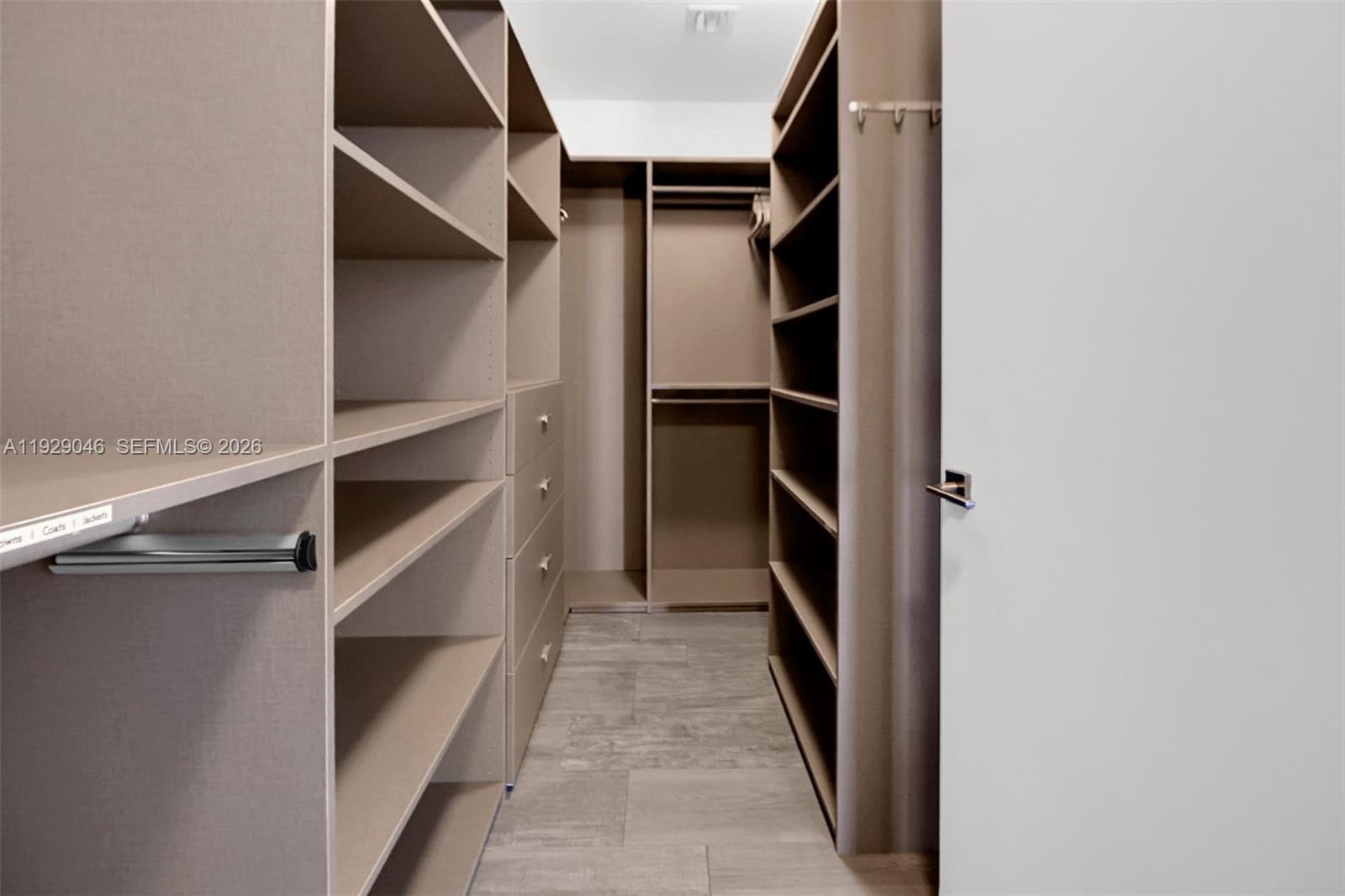 PARAMOUNT FT LAUDERDALE C - Residential