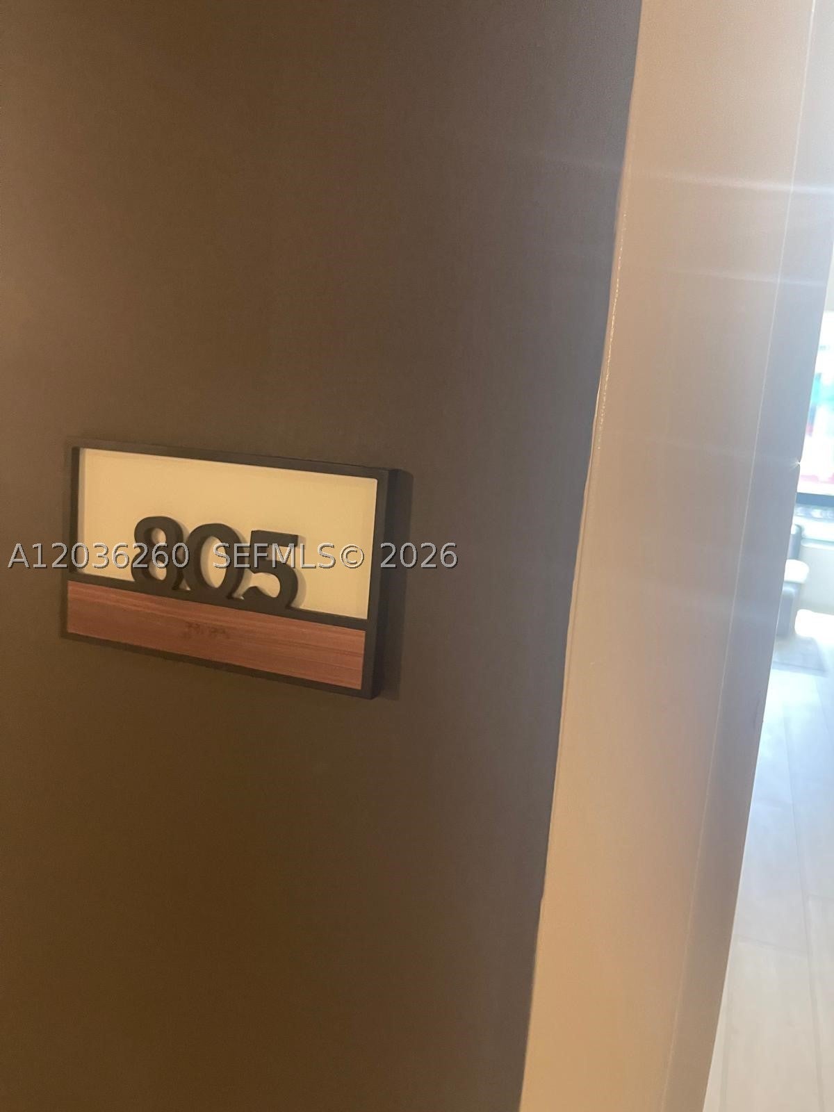 225 N Miami Ave 805
