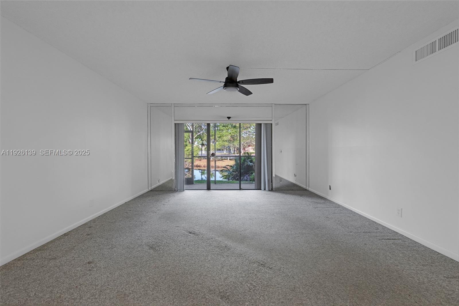 RACQUET CLUB APTS AT BONA - Residential