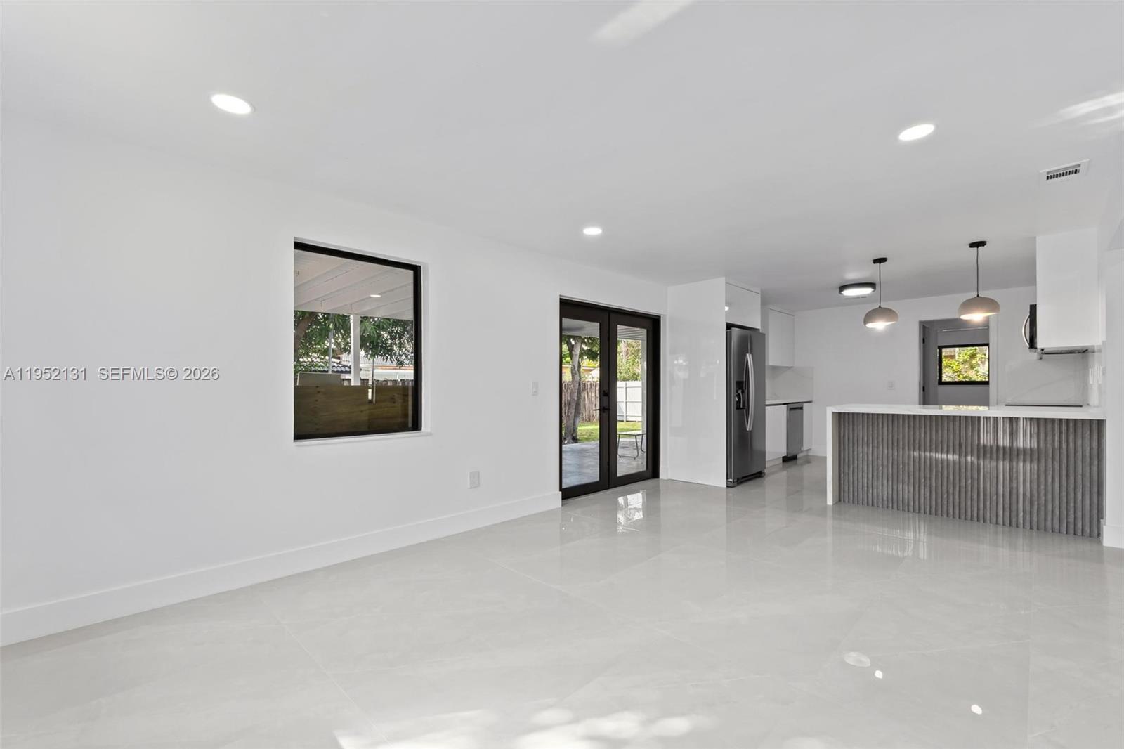 MEADOWS PARK - Residential