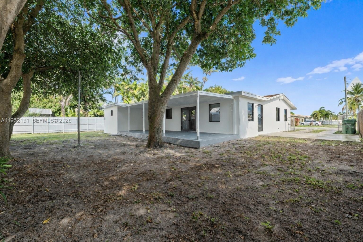 MEADOWS PARK - Residential