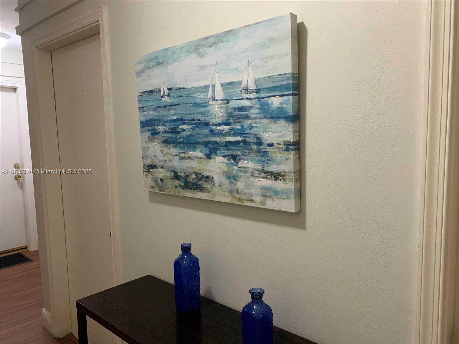 CRANDON TOWER CONDO - Residential Lease