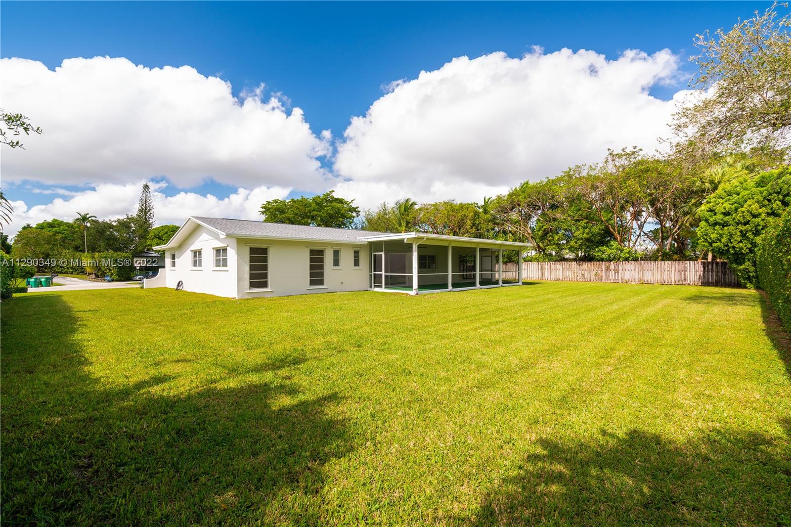 PINE SHORE SEC 1 - Residential