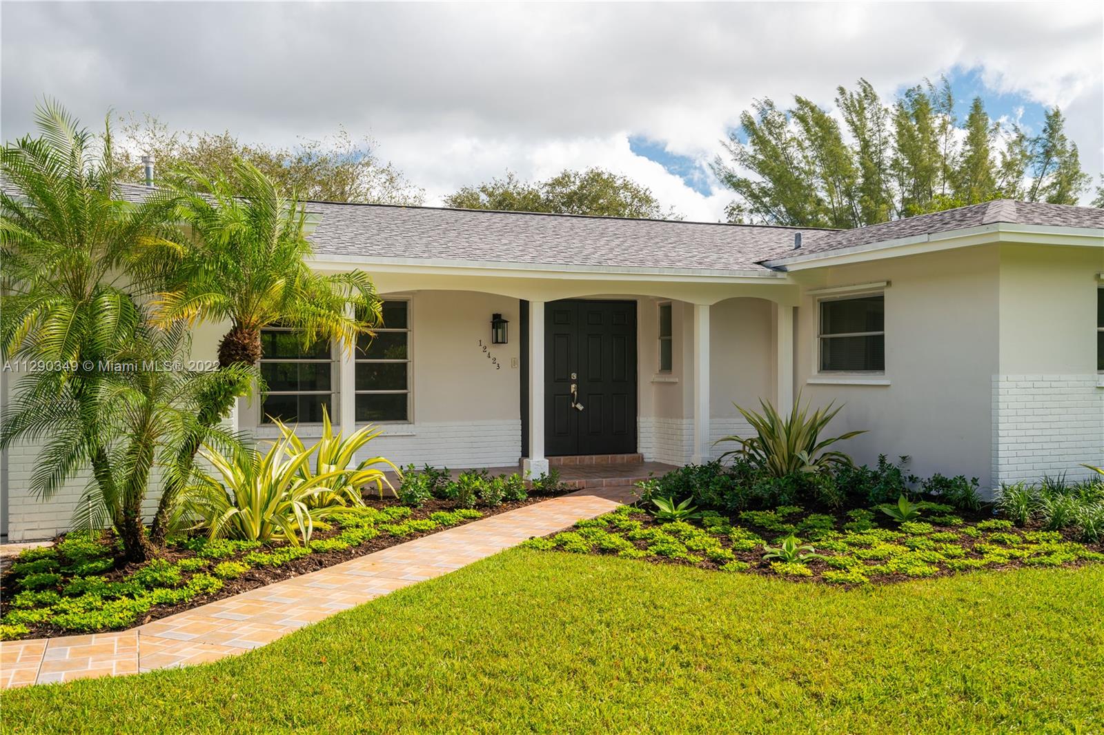 PINE SHORE SEC 1 - Residential