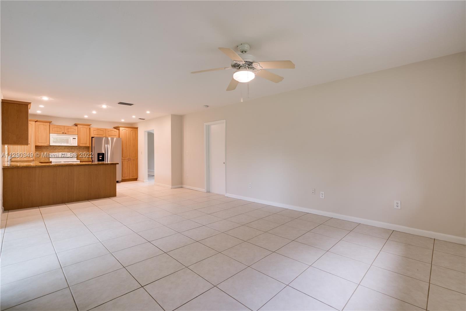 PINE SHORE SEC 1 - Residential