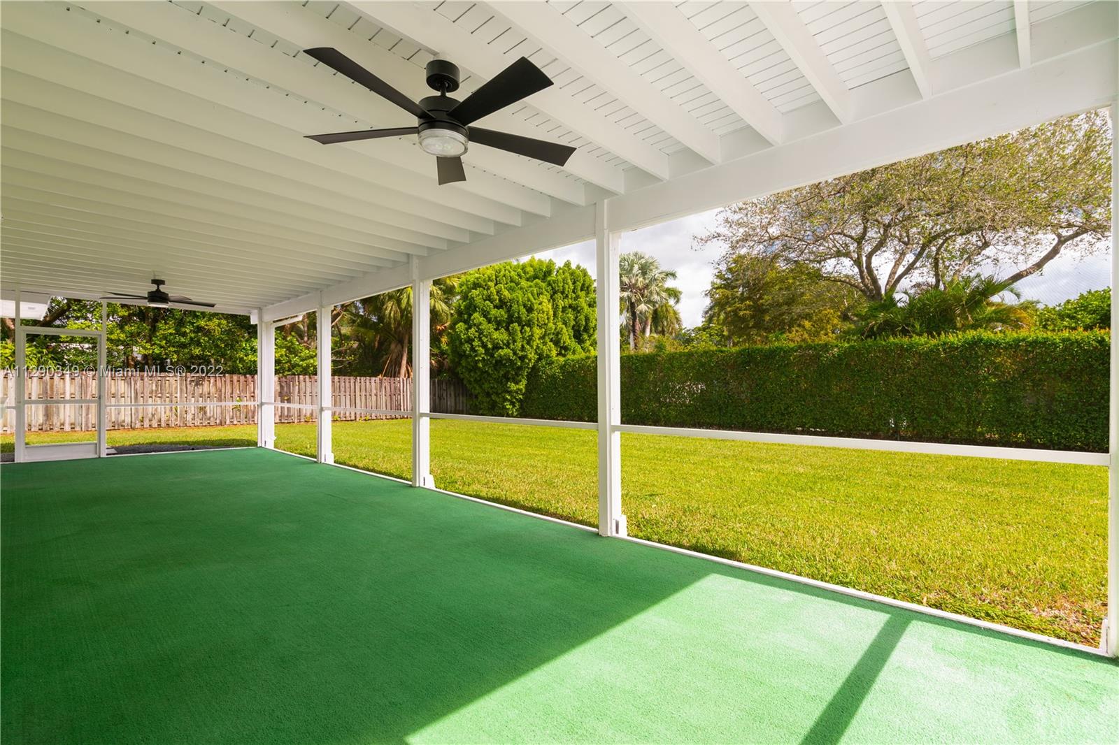 PINE SHORE SEC 1 - Residential