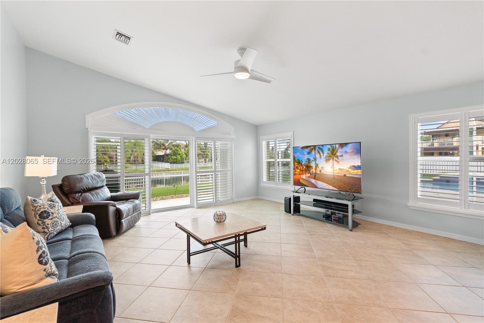 1090 NW 192nd Ave