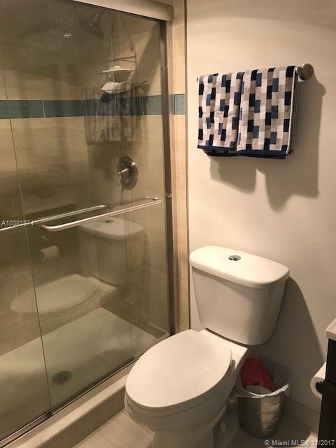 BONAIRE AT WOODMONT 1 CON - Residential