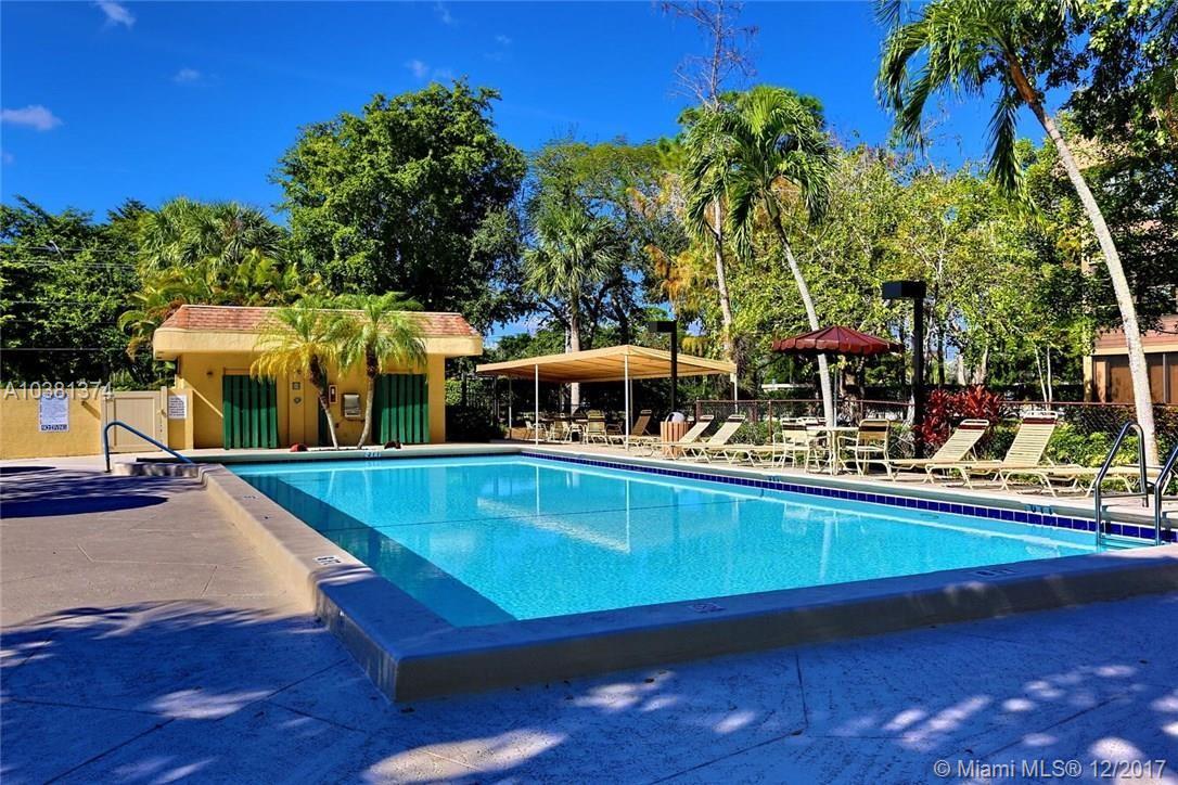 BONAIRE AT WOODMONT 1 CON - Residential