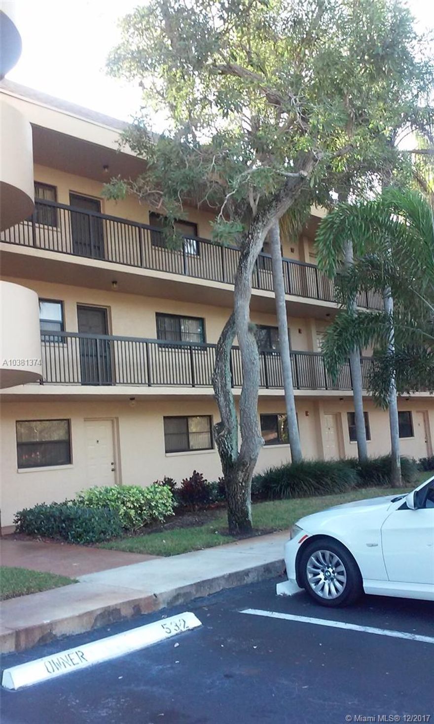 Beautiful,well maintained 2/2 condo.
Lovely bright  and spacious unit ,Kitchen and bathrooms upgraded.Appliances are like brand new.
Unit features walk in closets,tile and wood floors and new washer and dryer in unit.
Enjoy your morning coffee on your patio with its  relaxing pool view.
Look no further for your comfort and security in this gated community.
Association requires 1 year maintenance held in escrow for 3 years.
Call agent for appointment